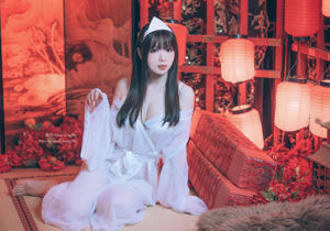 [COS Welfare] Weibo Girl Paper Cream Moon Shimo - Halloween